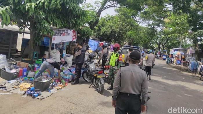 Picu Kerumunan dan Langgar Prokes